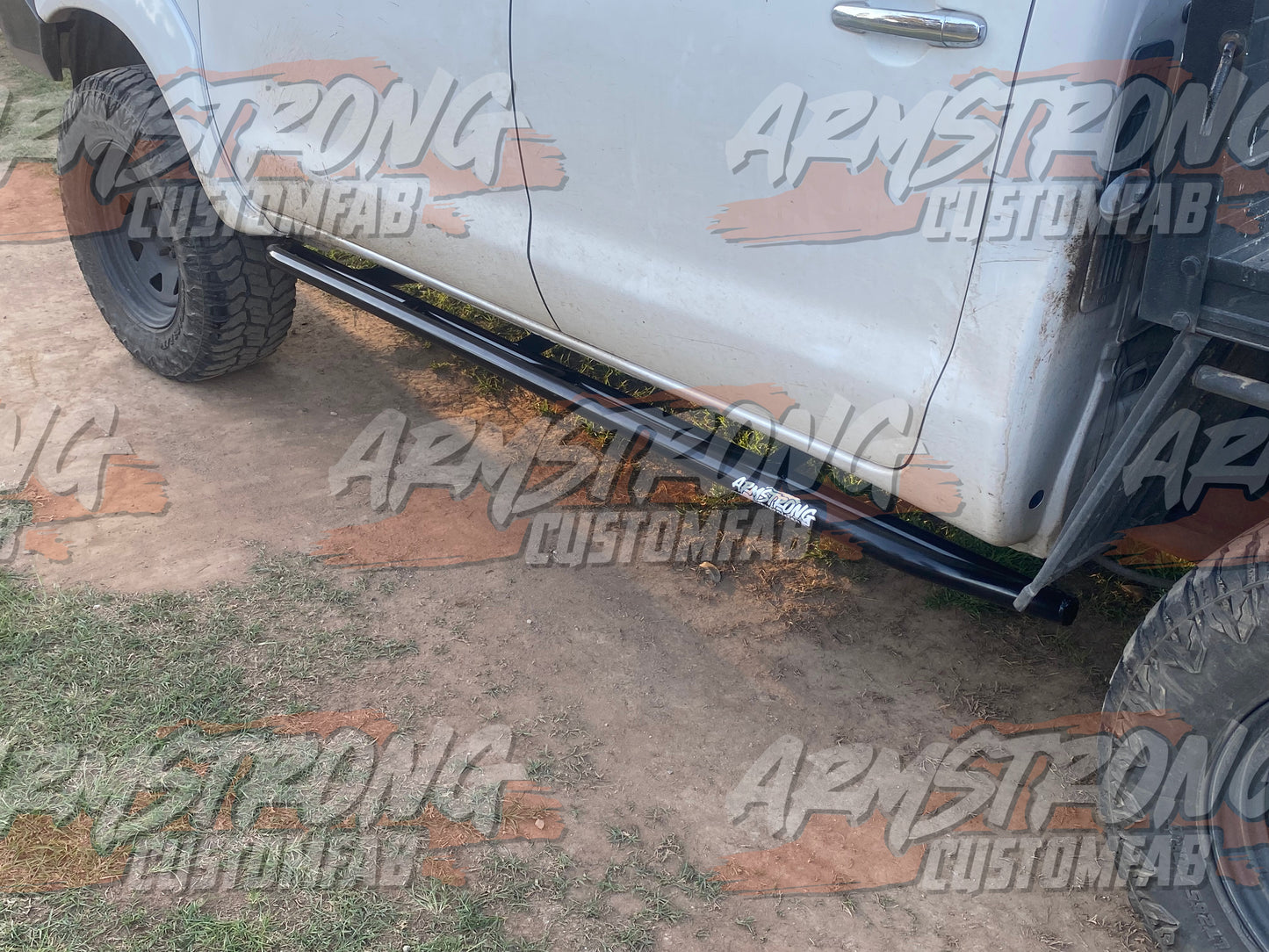 Toyota N70 dual cab rocksliders