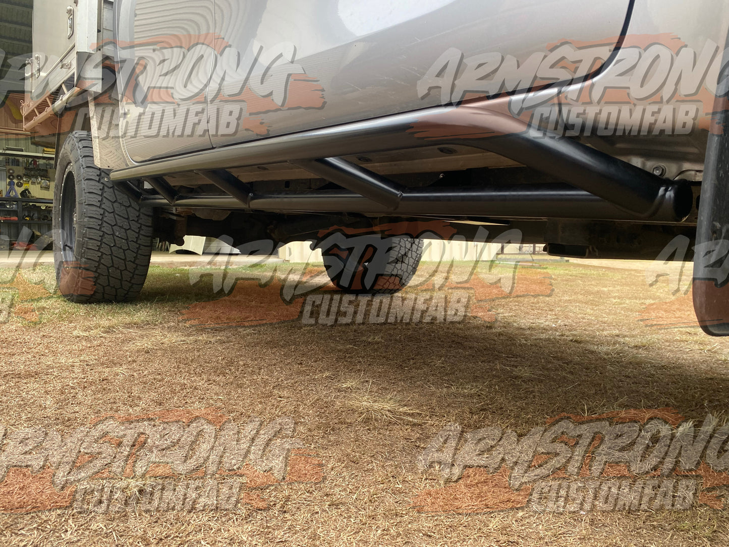 Toyota N80 hilux rocksliders